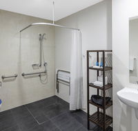 Meriton Serviced Apartments North Sydney - C Tourism