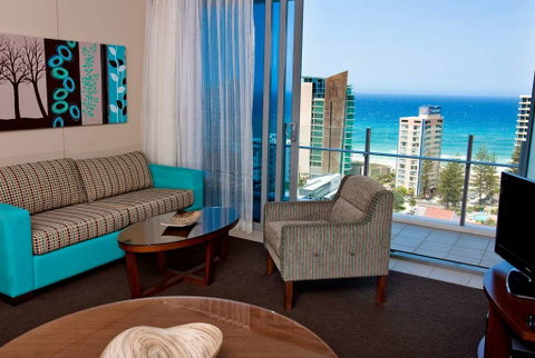 Wyndham Surfers Paradise Resort - C Tourism 7