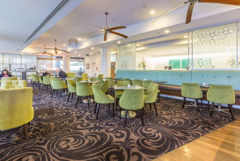 Wyndham Surfers Paradise Resort - C Tourism 12
