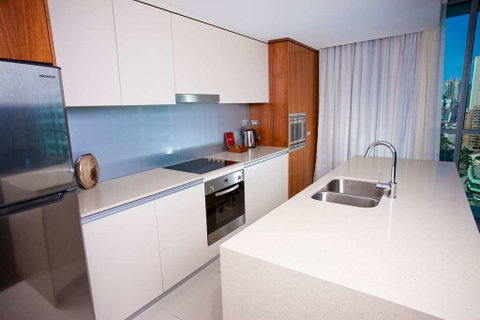 Wyndham Surfers Paradise Resort - C Tourism 16
