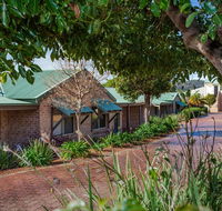 Quality Suites Banksia Gardens - C Tourism
