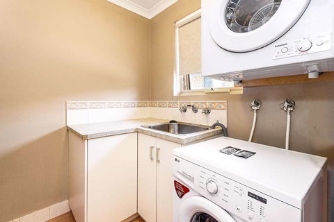 Quality Suites Banksia Gardens - C Tourism 15