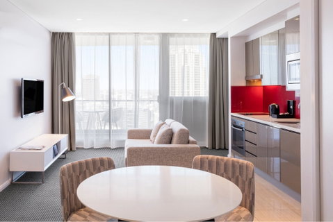 Meriton Suites Campbell Street - C Tourism 7