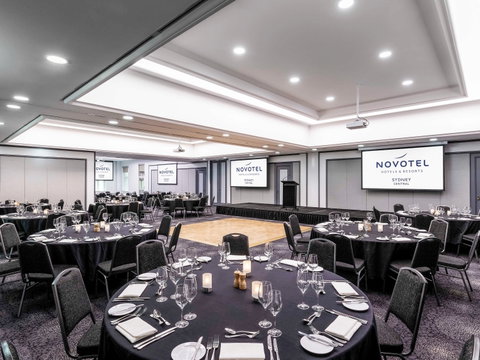 Novotel Sydney Central - C Tourism 6