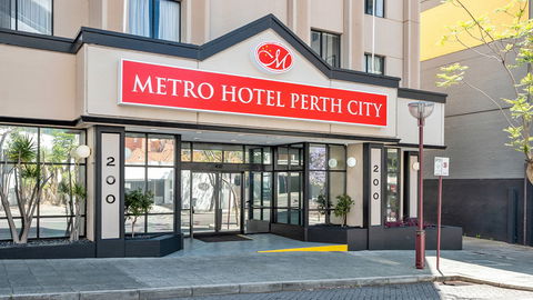 Metro Hotel Perth City - C Tourism 0