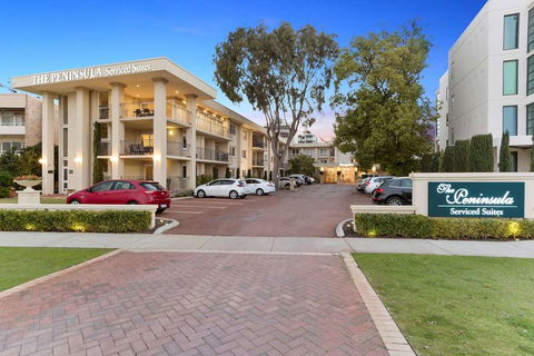 The Peninsula Riverside Apartments - C Tourism 0