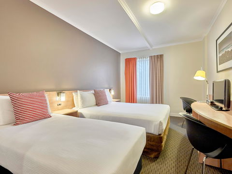 Hotel Ibis Perth - C Tourism 1