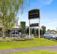 Commodore On The Park - C Tourism