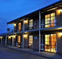 Statesman Motor Inn - C Tourism