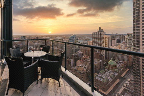 Meriton Suites Pitt Street - C Tourism 0