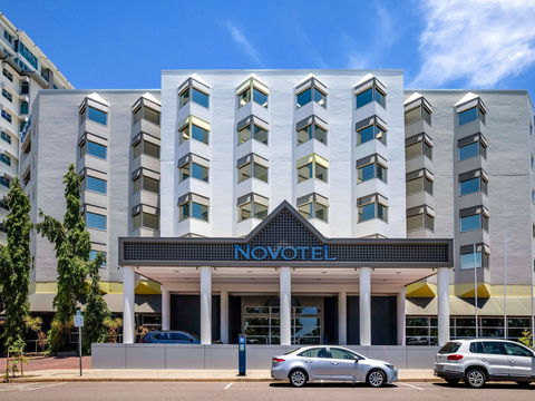 Novotel Darwin Atrium - C Tourism 1