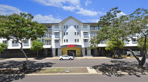 Metro Advance Apartments & Hotel - C Tourism 0