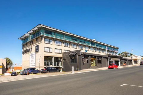 Gateway Hotel By Nightcap Plus - C Tourism 0