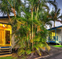 Alex Beach Cabins  Tourist Park - C Tourism