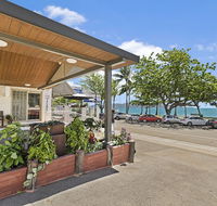 Beach House Motel - C Tourism