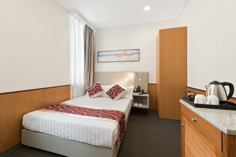 Sydney Hotel QVB - C Tourism 9
