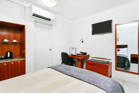 Comfort Inn & Suites Burwood - C Tourism 10