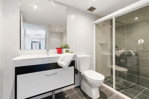 Astra Apartments Parramatta - C Tourism 3