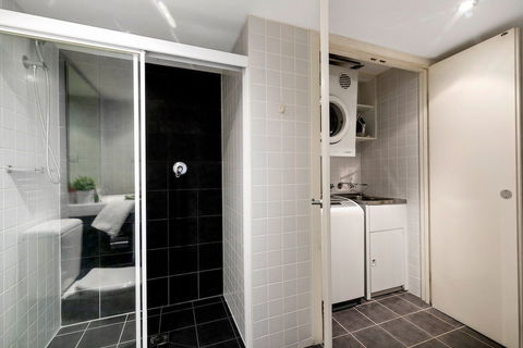 Astra Apartments Parramatta - C Tourism 17
