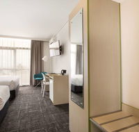 Nightcap at Sandringham Hotel