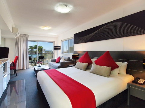 Oaks Metropole Hotel - C Tourism 2
