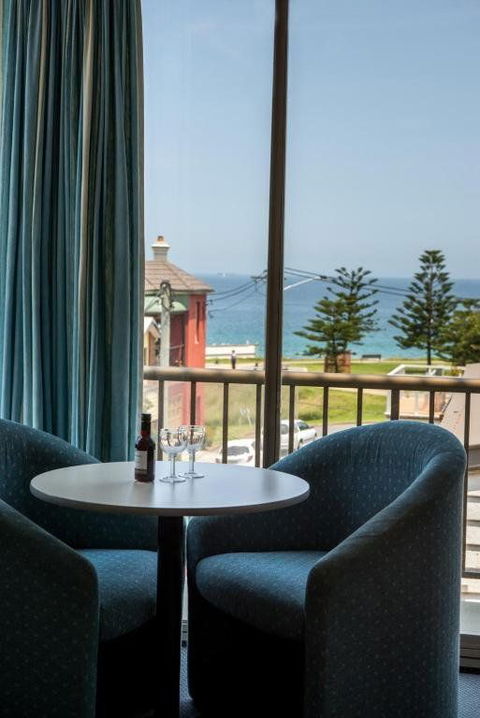 Alloggio Newcastle Beach Hotel - C Tourism 1