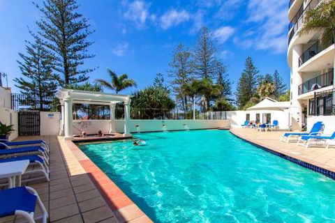 Mantra Coolangatta Beach - C Tourism 1