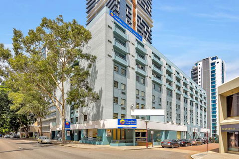 Comfort Inn & Suites Goodearth - C Tourism 0