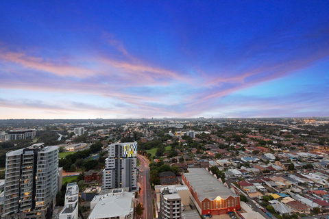 Astra Apartments Parramatta - Skyrise - C Tourism 0