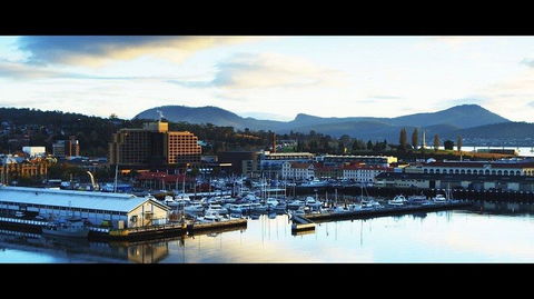 Lenna Of Hobart - C Tourism 0
