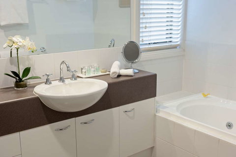 Ringwood Royale Apartment Hotel - C Tourism 8