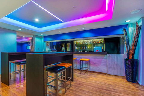 Quality Hotel Ambassador Perth - C Tourism 11
