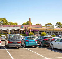 Nightcap at Sandown Park Hotel - C Tourism