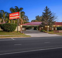 Econo Lodge Border Gateway Wodonga - C Tourism