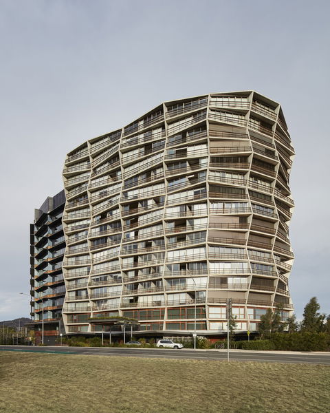 Ovolo Nishi - C Tourism 0