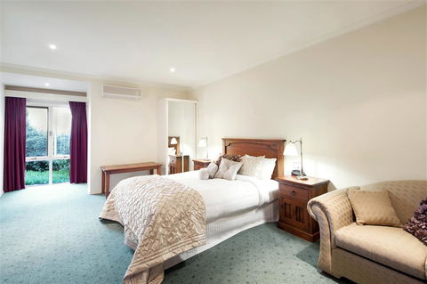 Best Western Crystal Inn - C Tourism 9