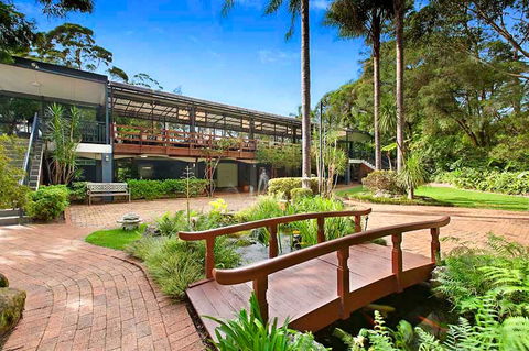 Checkers Resort & Conference Centre - C Tourism 0