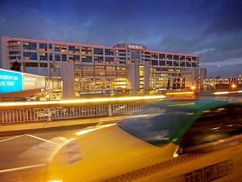 PARKROYAL Melbourne Airport - C Tourism 0