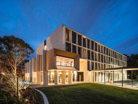 Mercure Sydney Rouse Hill - C Tourism 0