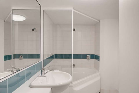 Adina Serviced Apartments James Court - C Tourism 11