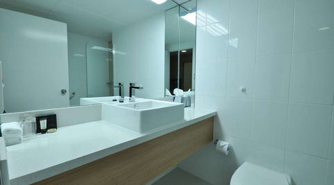 Pacific Hotel Cairns - C Tourism 5