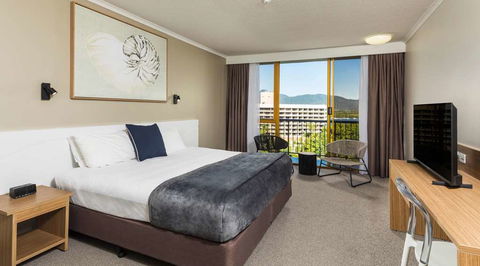 Pacific Hotel Cairns - C Tourism 6