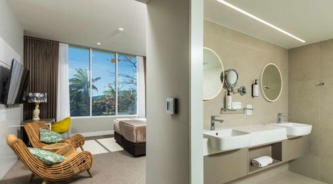 Pacific Hotel Cairns - C Tourism 12