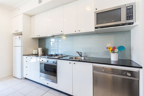 Astra Apartments Sydney CBD - C Tourism 2