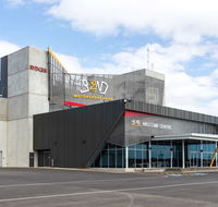 Rydges Pit Lane Hotel - C Tourism