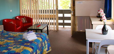 Jetty Motel - C Tourism 0