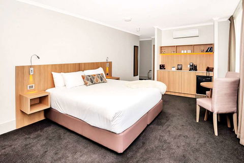 Clarion Hotel Townsville - C Tourism 1