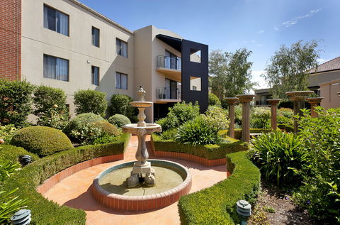 Astra Apartments The Griffin - C Tourism 0