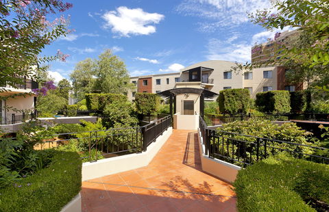 Astra Apartments The Griffin - C Tourism 1