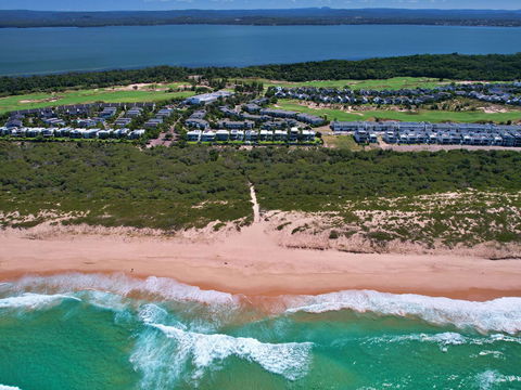 Pullman Magenta Shores Resort - C Tourism 2